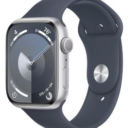 Apple Watch Series 9 45mm Silver Aluminum GPS