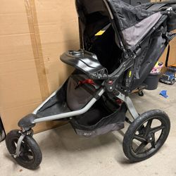 BOB Revolution SE Jogging Stroller