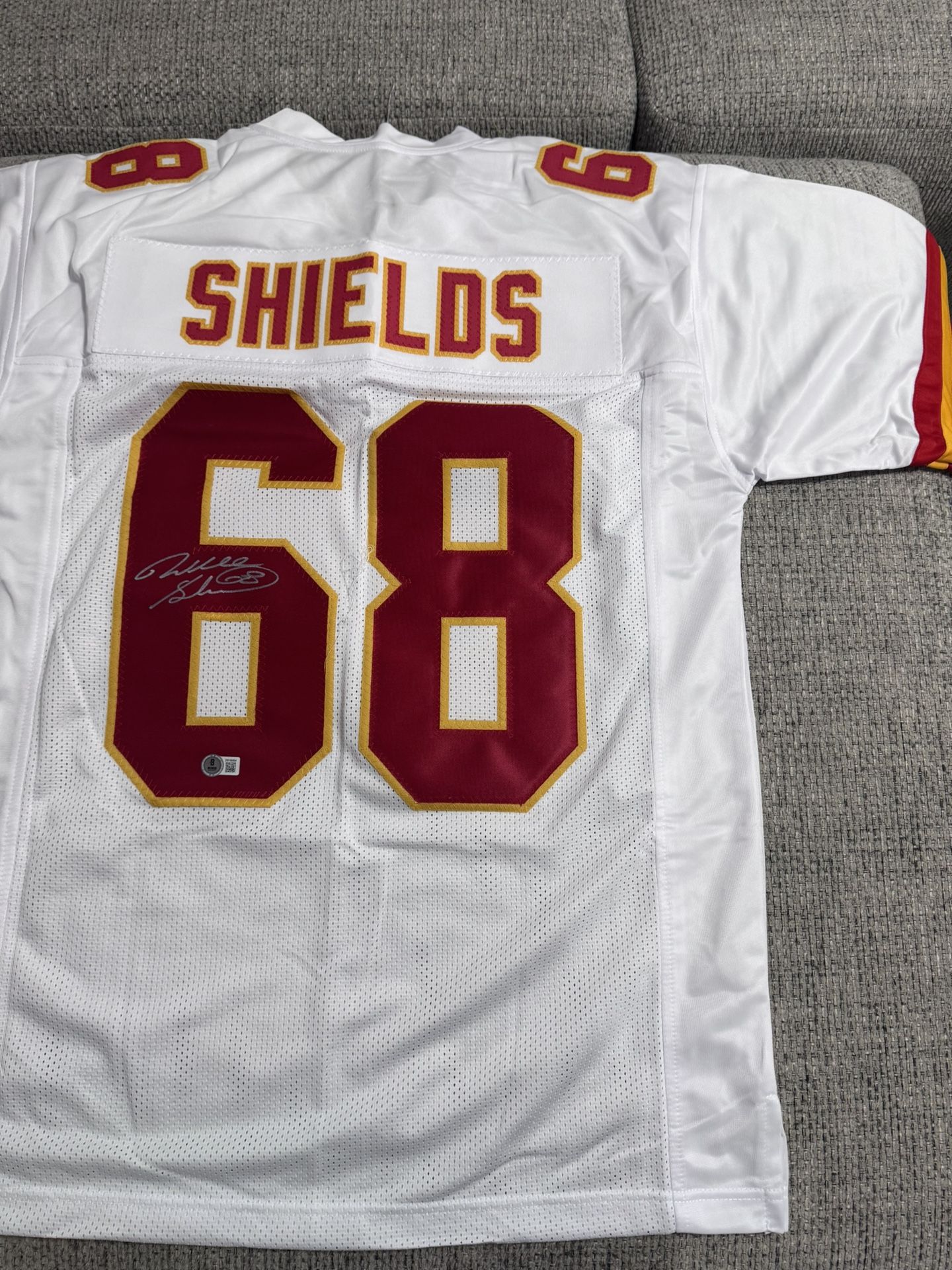Will Shields Signed Autograph Custom Jersey - Beckett COA - Kansas City Chiefs