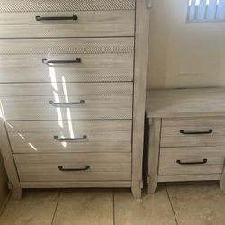 Dresser With Matching Nightstand 