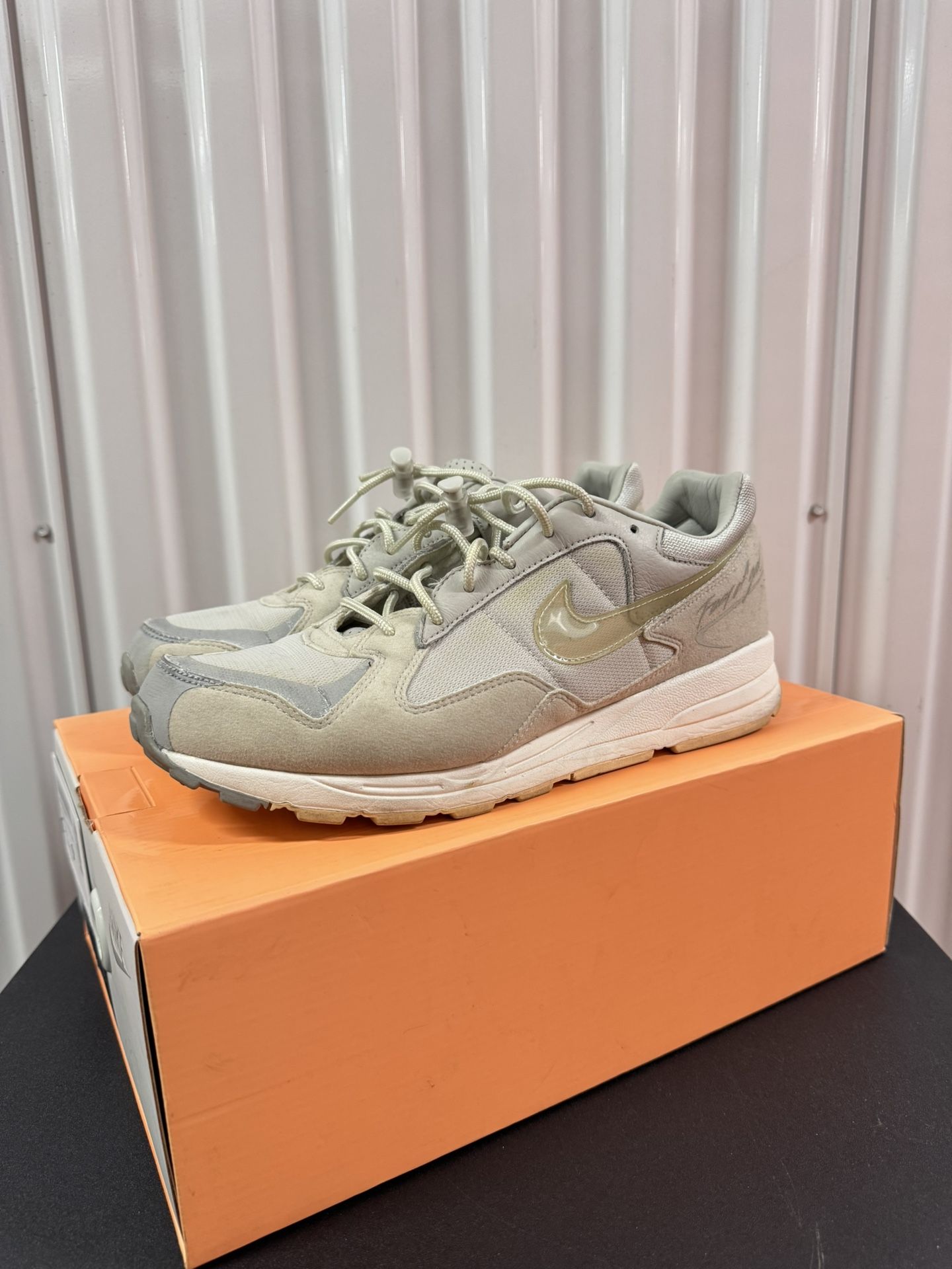 NIKE AIR SKYLON II / FOG Sz 10 Mens