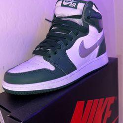 Air Jordan 1 Retro High OG GS (Gorge Green/Metallic Silver) Size 5y