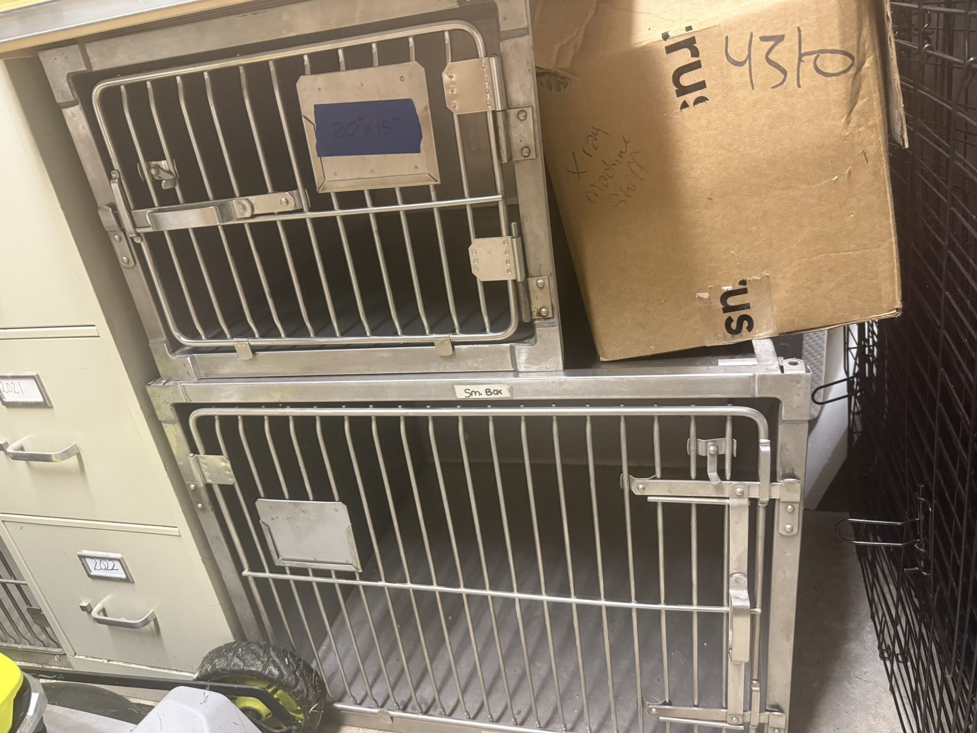 Shoreline Stainless Steel Pet Kennels