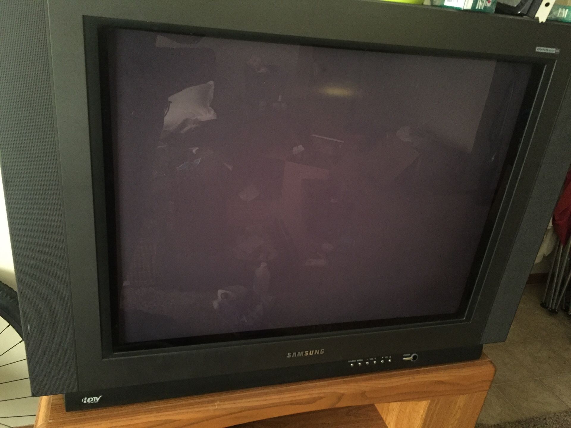 Samsung dynaflat hdtv