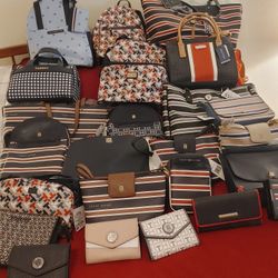 Tommy Hilfiger Handbags