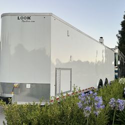 2020 look vision race trailer 28x8.5 spread axl v nose 