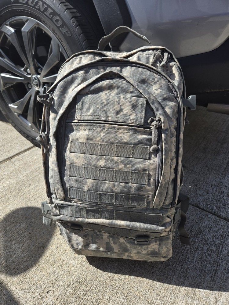 SOG Digital Camouflage Tactical Backpack Military 
