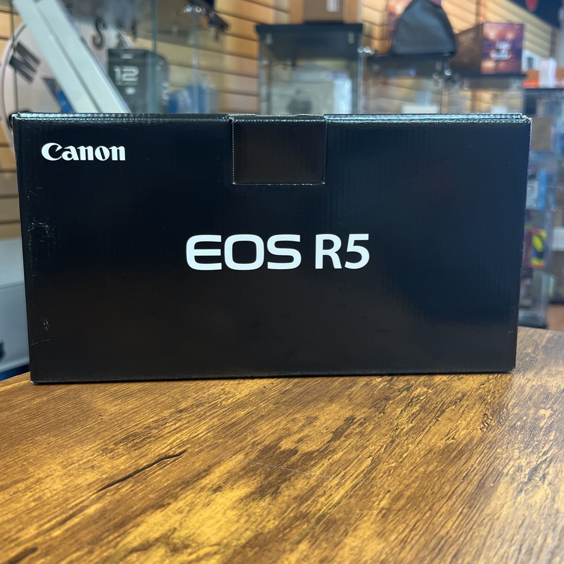 Canon R5