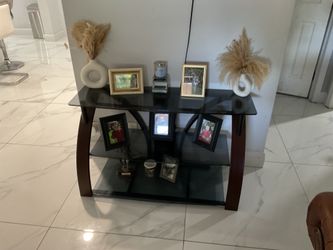 Tv stand