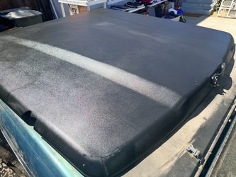 Dodge Ram hard Bed Cover
