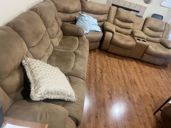 Sofa With Recliner 