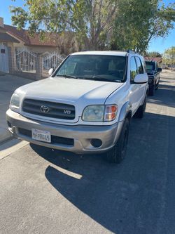 2004 Toyota Sequoia