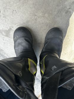 Globe Shadow XF Structural Firefighting Boots Size