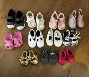 11 pairs kids shoes (baby to toddler)