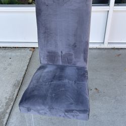 Clear legs velvet chair