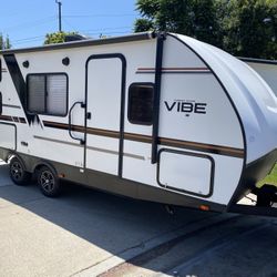 2020 Forest River Vibe T21BH Travel Trailer