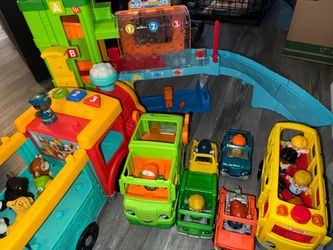 Little people toy lot