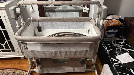 Baby Swing And Bassinet With Bluetooth build In 