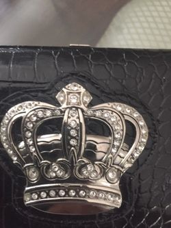 Wallet new