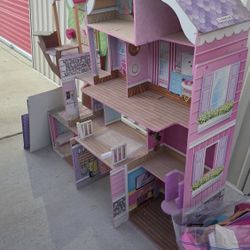 Barbie house 