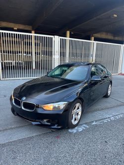 2013 BMW 320i F30