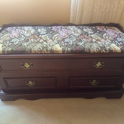 Cherry Wood Cedar Storage Bench Chest 