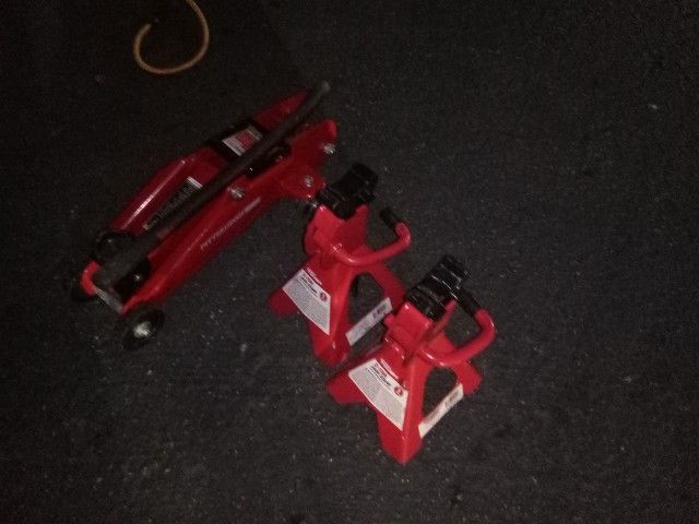 Car Jack And Jack Stands