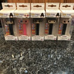 Hogwarts Pez Dispensers Set of 5 Harry Potter, Ron, Hermione, Dobby, Luna.  Brand new factory sealed .  Smoke free home 