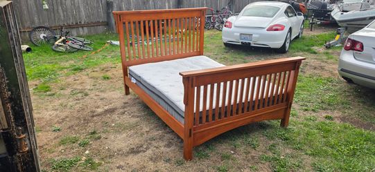 King Bed with Mattress