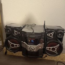 speakers 