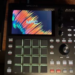 Akai  Professional Mpc One Standalone Music Production