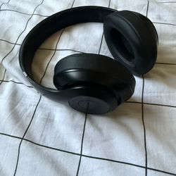 Beats Studio 3