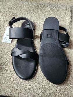 Black sandals, size 9.5
