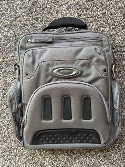 Oakley Heavy Duty Laptop Bag