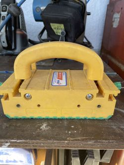 Microjig GRR-RIPPER tablesaw Push Block