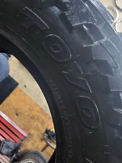 For Sale.(para La Venta).37×12.50R20LT..TOYO TIRES