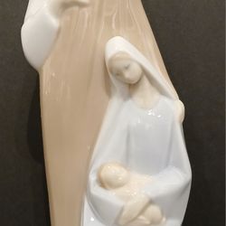 Lladro 4585 Holy Family Jesus, Mary & Joseph Figurine