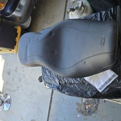 Mustang Wide Tripper For 97-06 Roadking