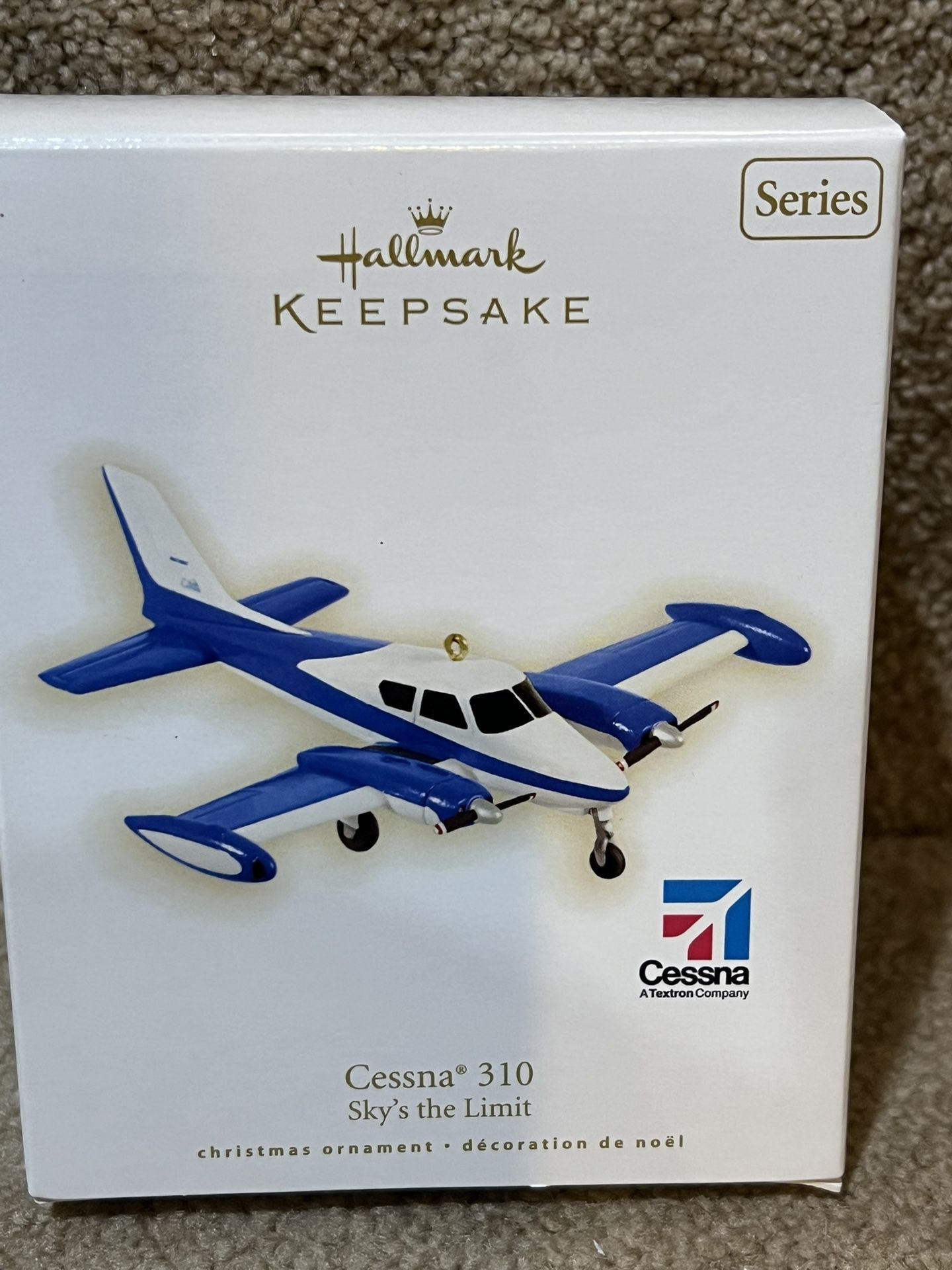 2009 Hallmark Keepsake Sky's the Limit #13 Christmas Ornament - Cessna 310