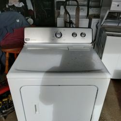 Maytag Electric Dryer 