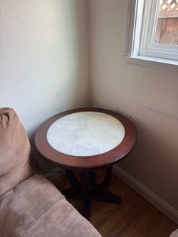 Marvel, Table