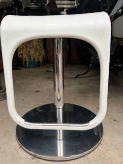 IKEA Height Adjustable white bar stools - five stools available