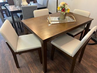 Dining Table Set with 4 Upholstered Chairs