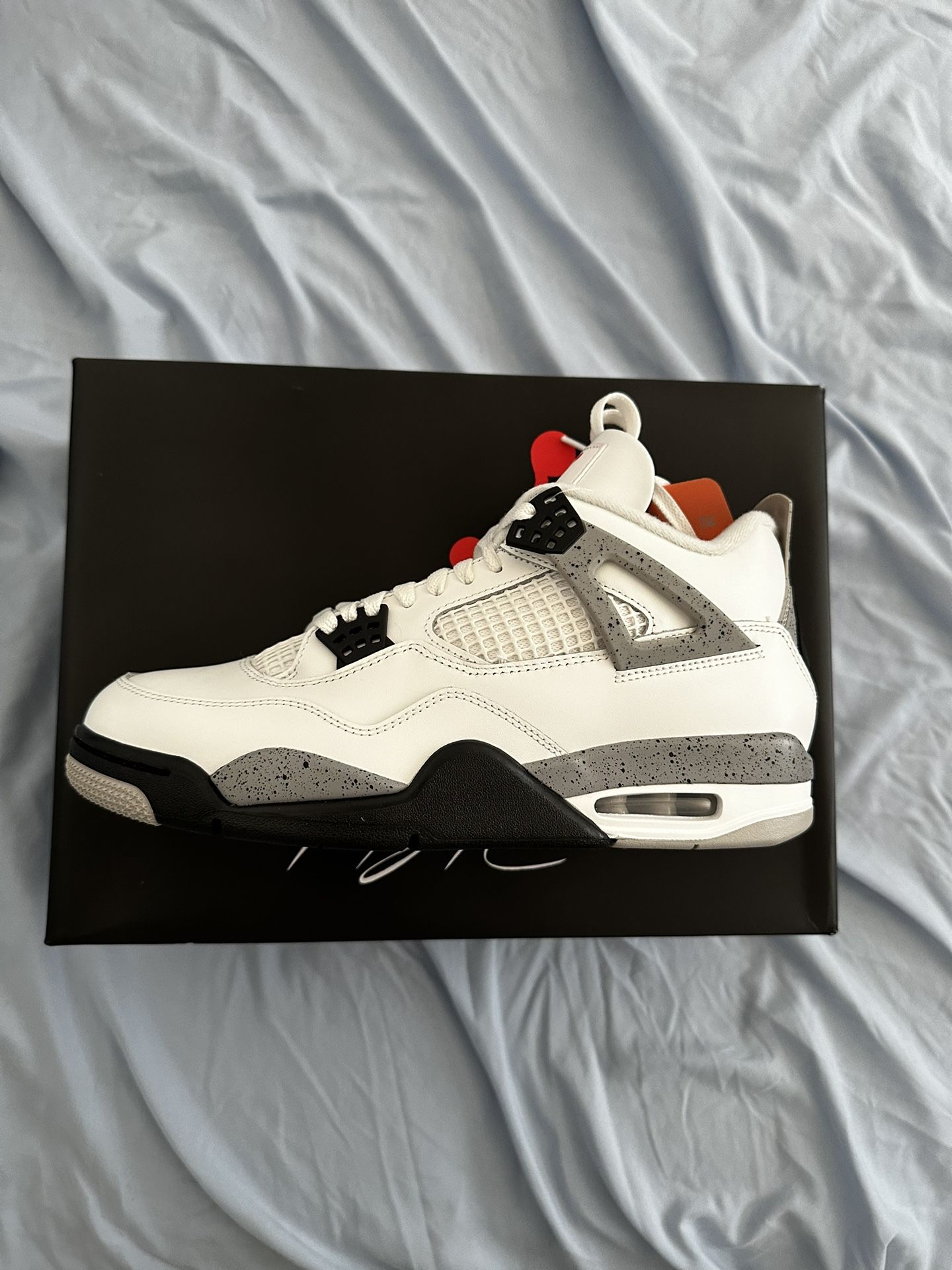 Air Jordan 4 White Cement