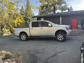 2012 Nissan Titan