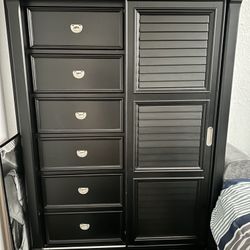 Belmar Black dresser chest / armoire 8 Drawers