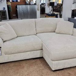 🤍 White Sofa Chaise/ Sectional/ Delivery Available 