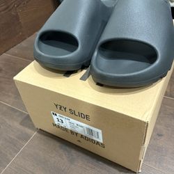Adidas Yeezy Slide Onyx 