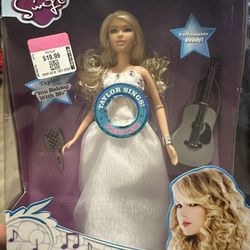 Taylor Swift Brand New Doll From 2010 