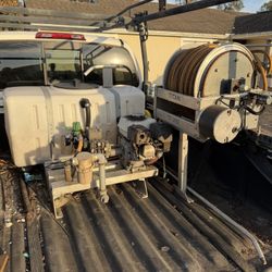 50 Gallon Soft Spray/Mobile detailing Rig – Powered Hose Reel – Runs Great